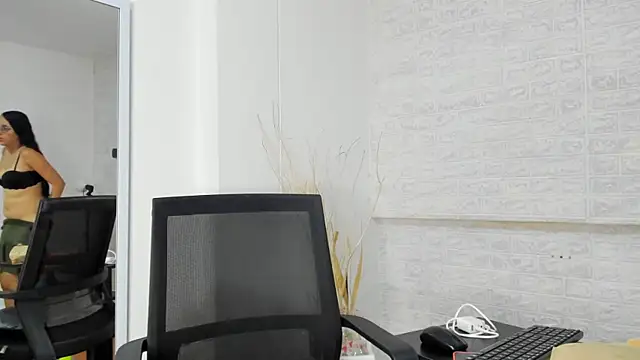  PENELOPESTAR  online show from October 11, 2025, 7:59 pm