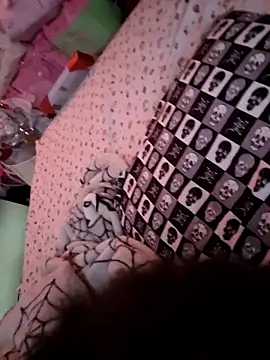 Snapshot of chocolate_bella chatting on March 15, 2026, 1:40 pm chocolate bella online show from March 15, 2026, 1:40 pm