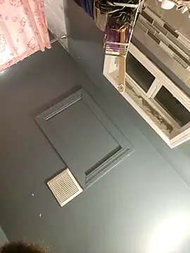 Snapshot of chocolate_bella chatting on March 8, 2026, 4:49 am chocolate bella online show from March 8, 2026, 4:49 am