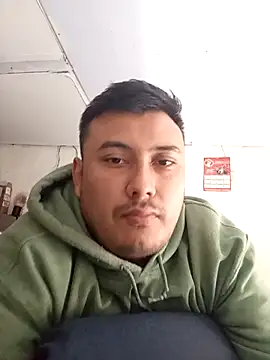 Snapshot of millanto chatting on May 9, 2026, 7:06 pm millanto online show from May 9, 2026, 7:06 pm