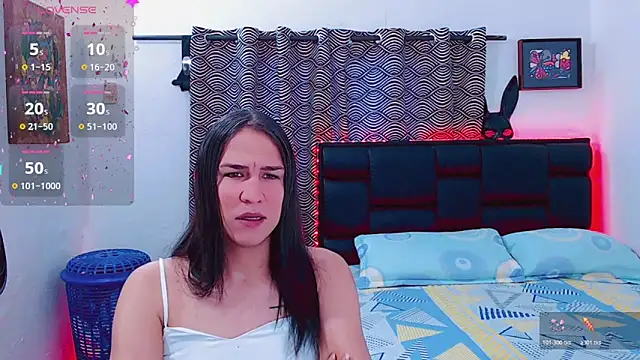 Snapshot of Azley_sweet chatting on February 5, 2026, 3:08 pm Azley sweet online show from February 5, 2026, 3:08 pm