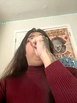 Snapshot of CharmingMaddie chatting on November 26, 2025, 5:46 pm CharmingMaddie online show from November 26, 2025, 5:46 pm