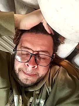 Snapshot of Esteban_wolf chatting on May 6, 2026, 9:08 pm Esteban wolf online show from May 6, 2026, 9:08 pm