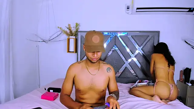 bamby kitty online show from October 22, 2025, 2:55 am