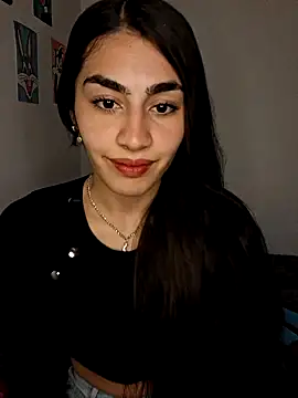 0Bonni1 online show from September 12, 2025, 1:39 am