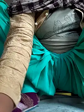 Love-pari077 online show from February 12, 2026, 1:38 am