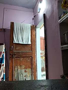 Snapshot of Love-pari077 chatting on October 18, 2025, 1:07 am Love-pari077 online show from October 18, 2025, 1:07 am