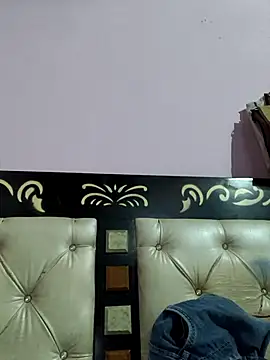 Snapshot of Love-pari077 chatting on October 15, 2025, 3:53 pm Love-pari077 online show from October 15, 2025, 3:53 pm