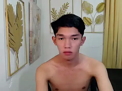 fuckerfriendsxx online show from December 18, 2025, 5:23 am