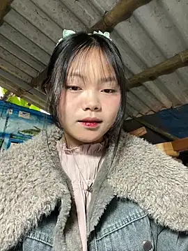 Snapshot of AdamLazis chatting on February 8, 2026, 1:14 am AdamLazis online show from February 8, 2026, 1:14 am