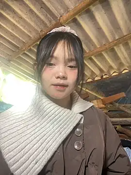 Snapshot of AdamLazis chatting on November 29, 2025, 1:50 am AdamLazis online show from November 29, 2025, 1:50 am