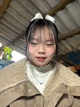 Snapshot of AdamLazis chatting on February 18, 2026, 12:41 am AdamLazis online show from February 18, 2026, 12:41 am