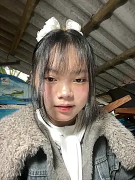 Snapshot of AdamLazis chatting on March 8, 2026, 1:00 am AdamLazis online show from March 8, 2026, 1:00 am