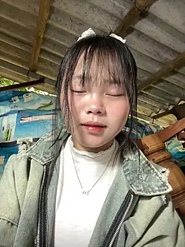 Snapshot of AdamLazis chatting on March 17, 2026, 1:19 am AdamLazis online show from March 17, 2026, 1:19 am