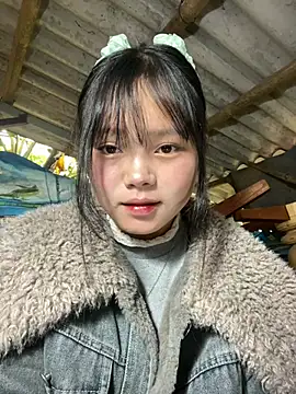 Snapshot of AdamLazis chatting on March 12, 2026, 8:07 am AdamLazis online show from March 12, 2026, 8:07 am