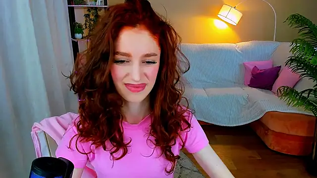 Snapshot of ChristinaConteeree chatting on October 11, 2025, 11:22 am ChristinaConteeree online show from October 11, 2025, 11:22 am