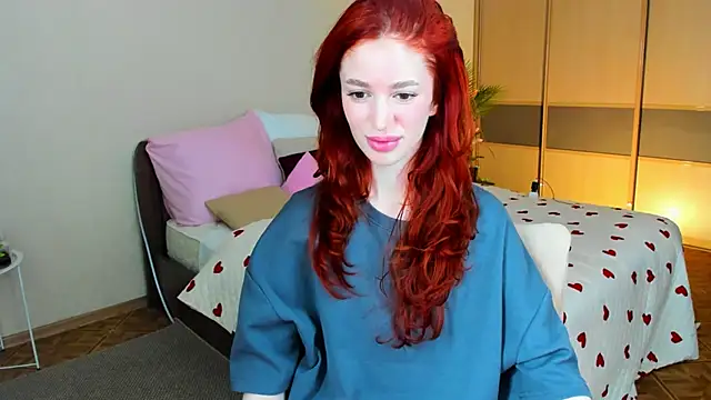 Snapshot of ChristinaConteeree chatting on June 20, 2026, 3:33 am ChristinaConteeree online show from June 20, 2026, 3:33 am