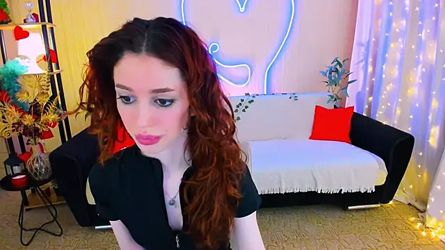 ChristinaConteeree online show from April 27, 2026, 3:26 am
