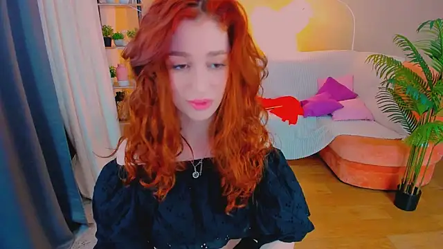 Snapshot of ChristinaConteeree chatting on November 9, 2025, 12:09 pm ChristinaConteeree online show from November 9, 2025, 12:09 pm