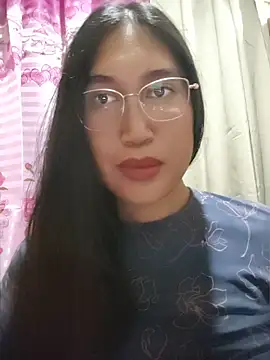 Snapshot of Romantic_Sabrina chatting on June 23, 2026, 3:48 am Romantic Sabrina online show from June 23, 2026, 3:48 am