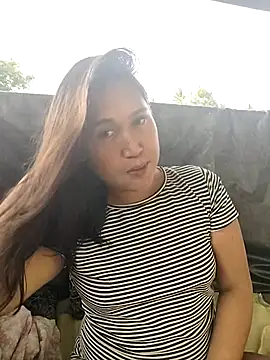 Snapshot of Romantic_Sabrina chatting on November 2, 2025, 10:26 pm Romantic Sabrina online show from November 2, 2025, 10:26 pm