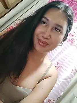 Snapshot of Romantic_Sabrina chatting on July 22, 2026, 7:10 am Romantic Sabrina online show from July 22, 2026, 7:10 am