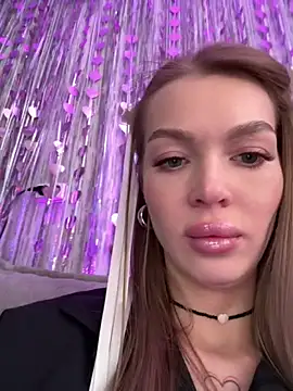 miss veroNika online show from February 12, 2026, 4:34 am