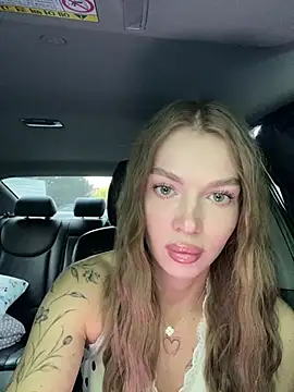 Snapshot of miss_veroNika chatting on July 16, 2026, 1:13 am miss veroNika online show from July 16, 2026, 1:13 am