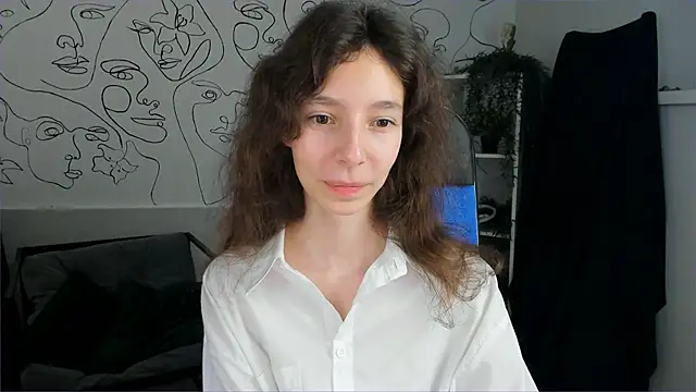 Snapshot of EmmanuellBrown chatting on October 24, 2025, 1:10 pm EmmanuellBrown online show from October 24, 2025, 1:10 pm