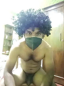 hotblack7 online show from May 19, 2026, 4:03 pm