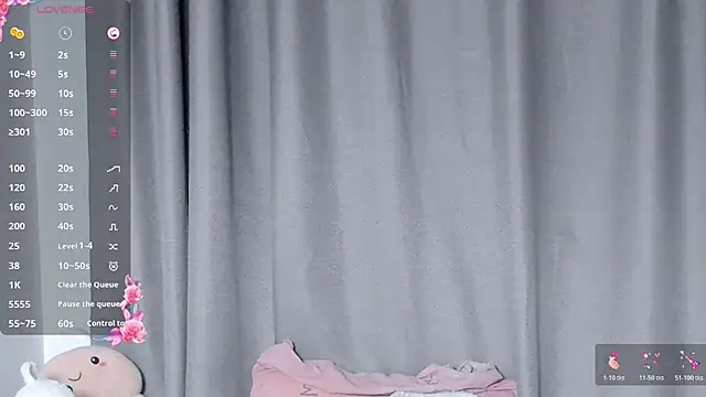 Snapshot of AngelAnty chatting on October 27, 2025, 3:24 pm AngelAnty online show from October 27, 2025, 3:24 pm