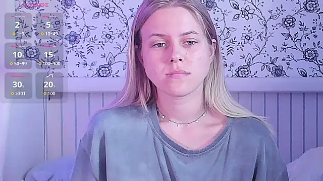 Snapshot of AngelAnty chatting on July 23, 2026, 10:12 am AngelAnty online show from July 23, 2026, 10:12 am