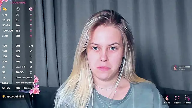 Snapshot of AngelAnty chatting on November 24, 2025, 3:12 pm AngelAnty online show from November 24, 2025, 3:12 pm