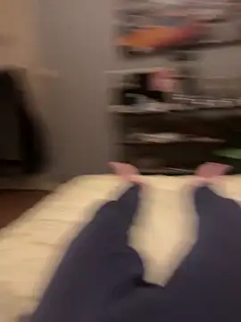 Zizibeaugoss online show from December 21, 2025, 9:04 pm