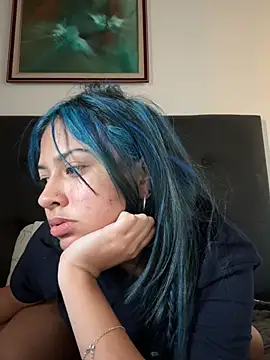 lynn9000 online show from March 4, 2026, 11:29 am