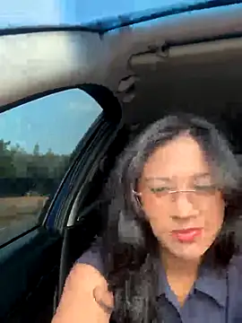 Snapshot of lynn9000 chatting on November 27, 2025, 7:36 pm lynn9000 online show from November 27, 2025, 7:36 pm