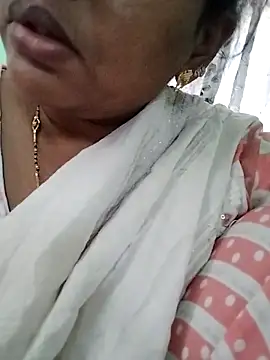 Snapshot of Monika_Telugu_Girl chatting on November 9, 2025, 7:12 am Monika Telugu Girl online show from November 9, 2025, 7:12 am