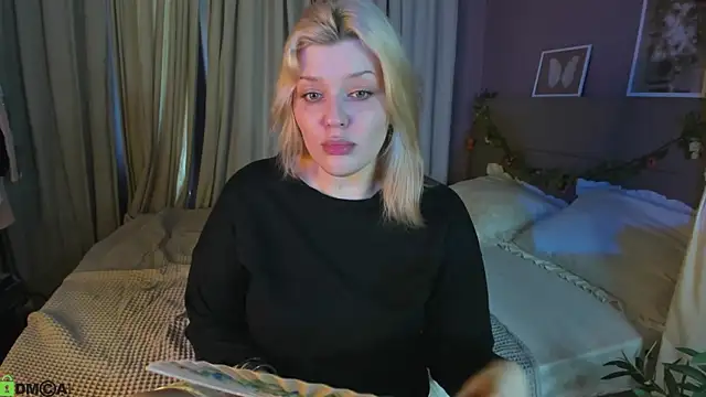 Snapshot of Michele_Greenn chatting on July 30, 2026, 8:57 am Michele Greenn online show from July 30, 2026, 8:57 am