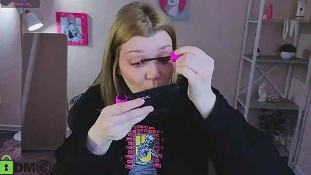 Snapshot of Michele_Greenn chatting on March 14, 2026, 1:11 am Michele Greenn online show from March 14, 2026, 1:11 am