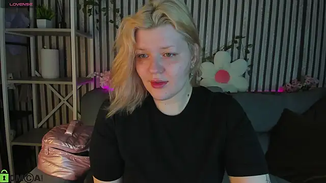 Snapshot of Michele_Greenn chatting on June 29, 2026, 1:12 am Michele Greenn online show from June 29, 2026, 1:12 am