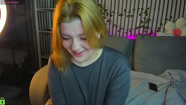 Snapshot of Michele_Greenn chatting on March 8, 2026, 1:11 am Michele Greenn online show from March 8, 2026, 1:11 am