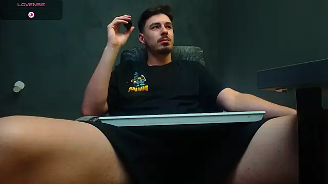 EnzoRace online show from September 13, 2025, 4:34 am