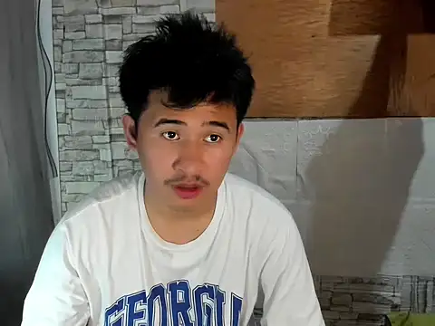 Snapshot of Adim-pinoy146 chatting on May 3, 2026, 5:23 am Adim-pinoy146 online show from May 3, 2026, 5:23 am