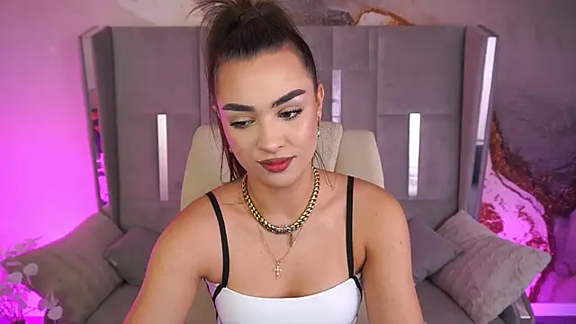 Snapshot of EricaSin chatting on August 4, 2026, 1:15 pm EricaSin online show from August 4, 2026, 1:15 pm