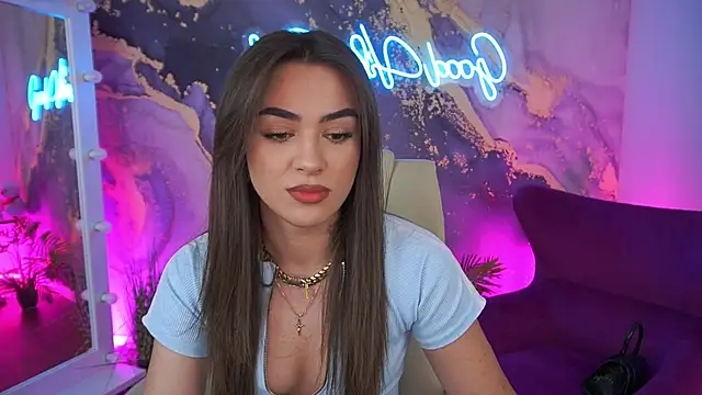 Snapshot of EricaSin chatting on June 19, 2026, 1:17 pm EricaSin online show from June 19, 2026, 1:17 pm