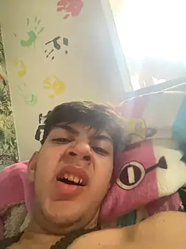 Snapshot of Cos_minn chatting on November 9, 2025, 1:37 pm Cos minn online show from November 9, 2025, 1:37 pm