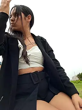 LunaHot 777 online show from December 18, 2025, 7:07 pm