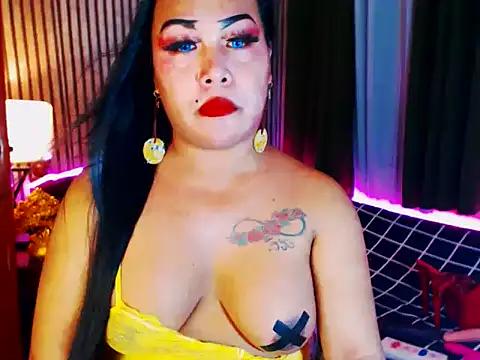 CumFactoryLuna online show from June 11, 2026, 10:01 am