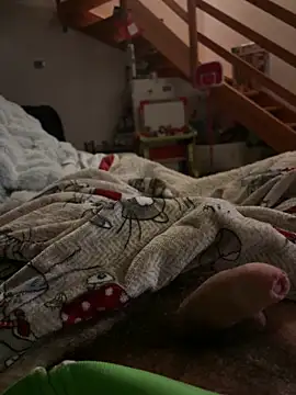 Snapshot of Filo981G chatting on November 24, 2025, 9:37 pm Filo981G online show from November 24, 2025, 9:37 pm