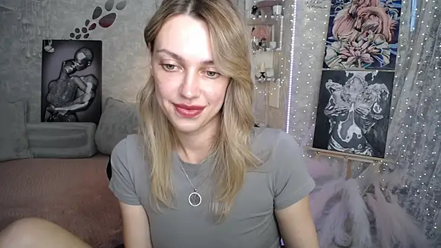 NickyAdamidi online show from June 12, 2026, 4:16 pm